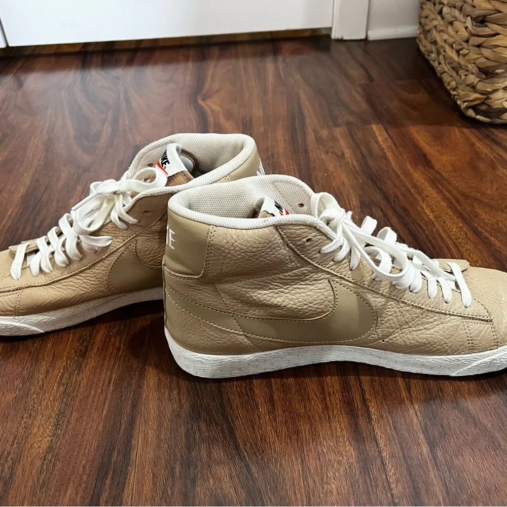 Nike Blazer Mid Premium Linen Summit White Sneakers - Picture 6 of 7